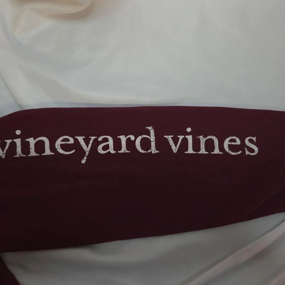 Vineyard Vines Burgundy Red Whale Long Sleeve‎ Pocket Tee Mens XS